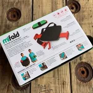 Mifold Grab and Go booster seat.